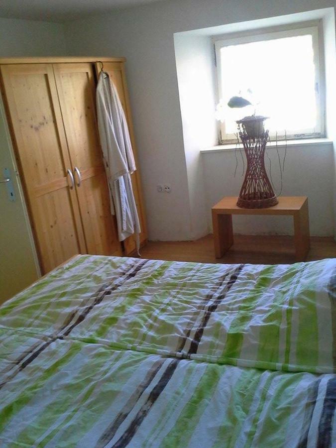 Apartma Pr' Vok レスツェ エクステリア 写真